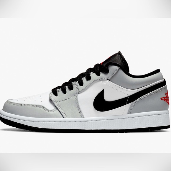 Jordan Shoes - AIR JORDAN 1 low ‘ light smoke grey ‘